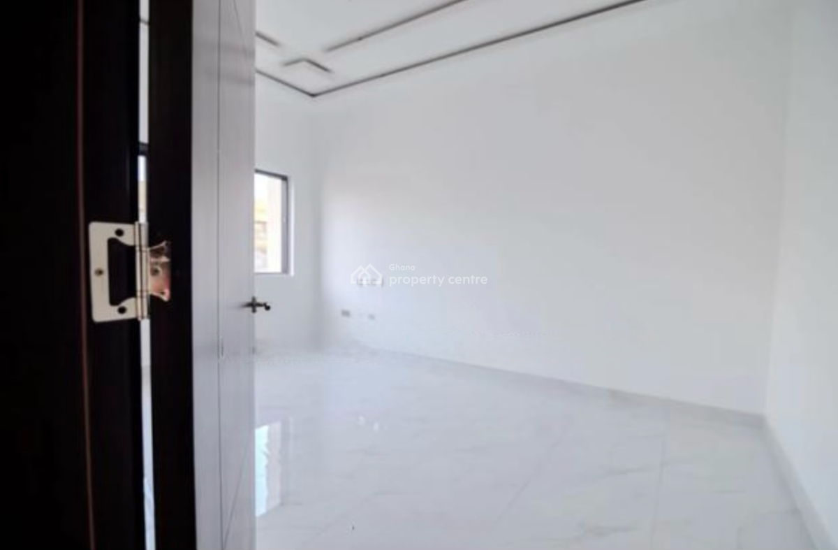 Serviced 2 Bedroom Apartment, Mahama Road, East Airport, Airport Residential Area, Accra, Apartment for Rent