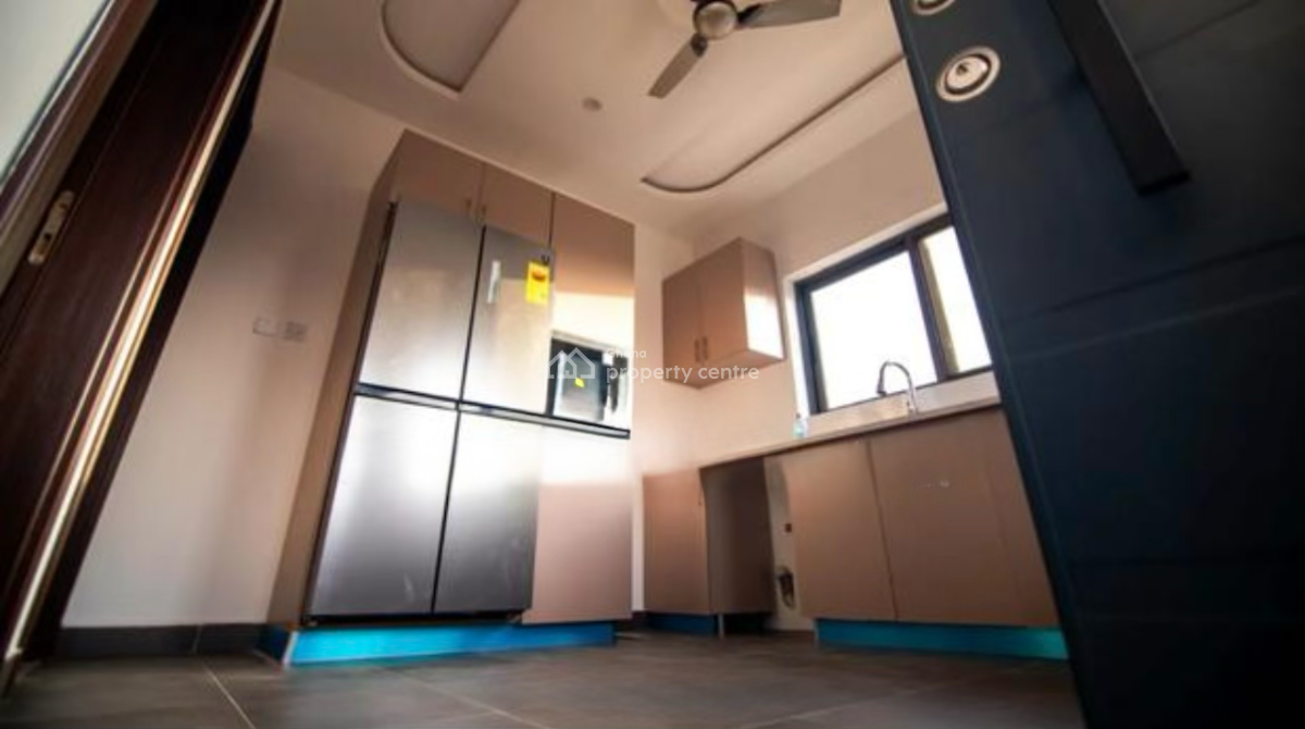 Serviced 2 Bedroom Apartment, Mahama Road, East Airport, Airport Residential Area, Accra, Apartment for Rent