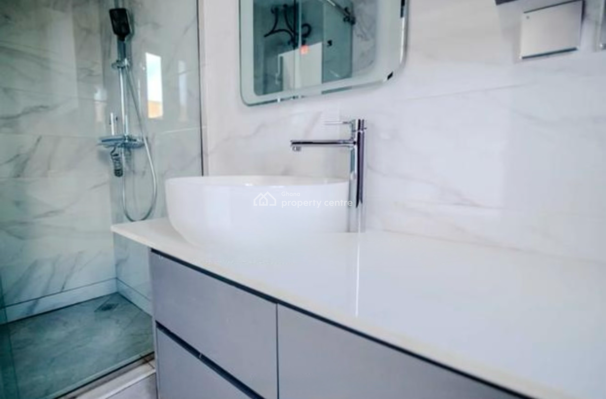 Serviced 2 Bedroom Apartment, Mahama Road, East Airport, Airport Residential Area, Accra, Apartment for Rent