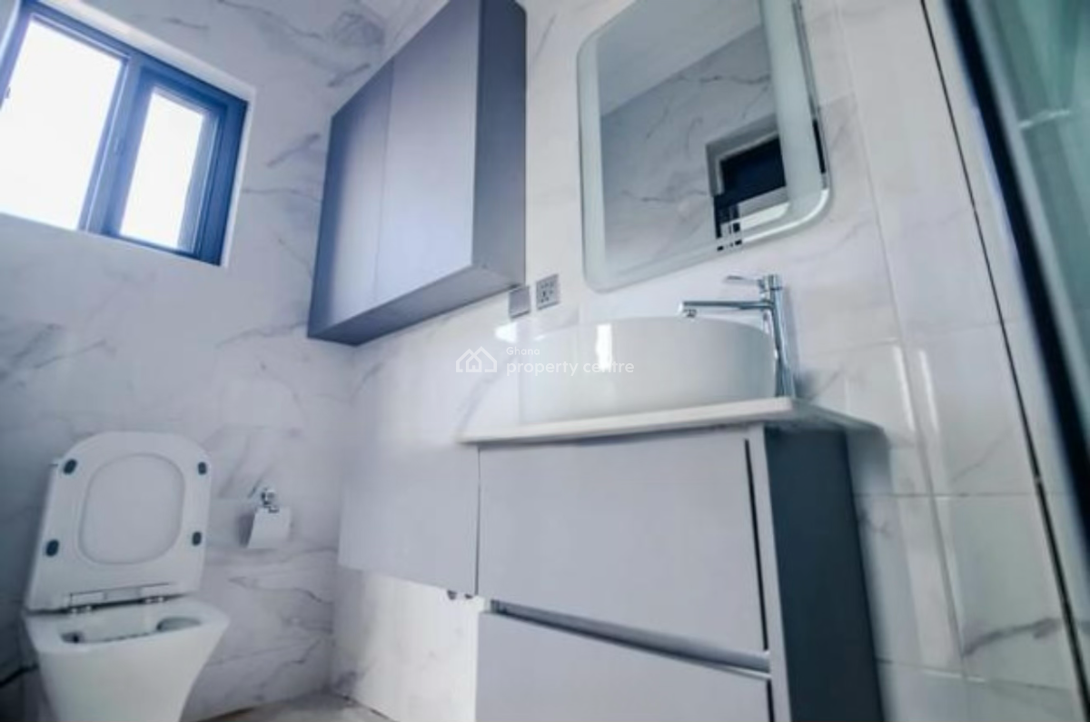 Serviced 2 Bedroom Apartment, Mahama Road, East Airport, Airport Residential Area, Accra, Apartment for Rent