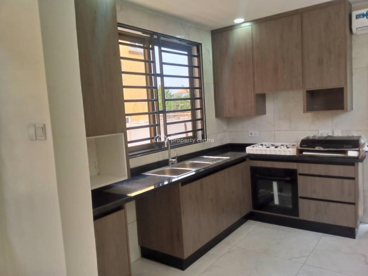 Executive 2 Bedroom, Cantonments, Accra, Townhouse for Rent