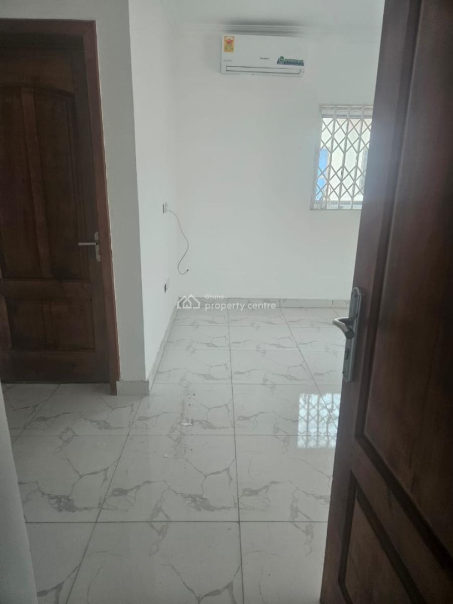 Luxury 3 Bedroom House in Roman Ridge, Roman Ridge, Accra, Semi-detached Duplex for Rent