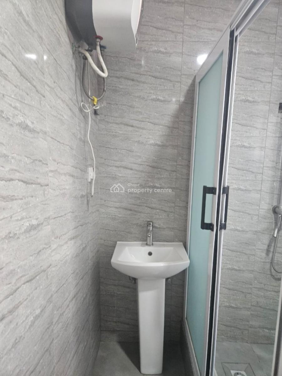 Luxury 3 Bedroom House in Roman Ridge, Roman Ridge, Accra, Semi-detached Duplex for Rent