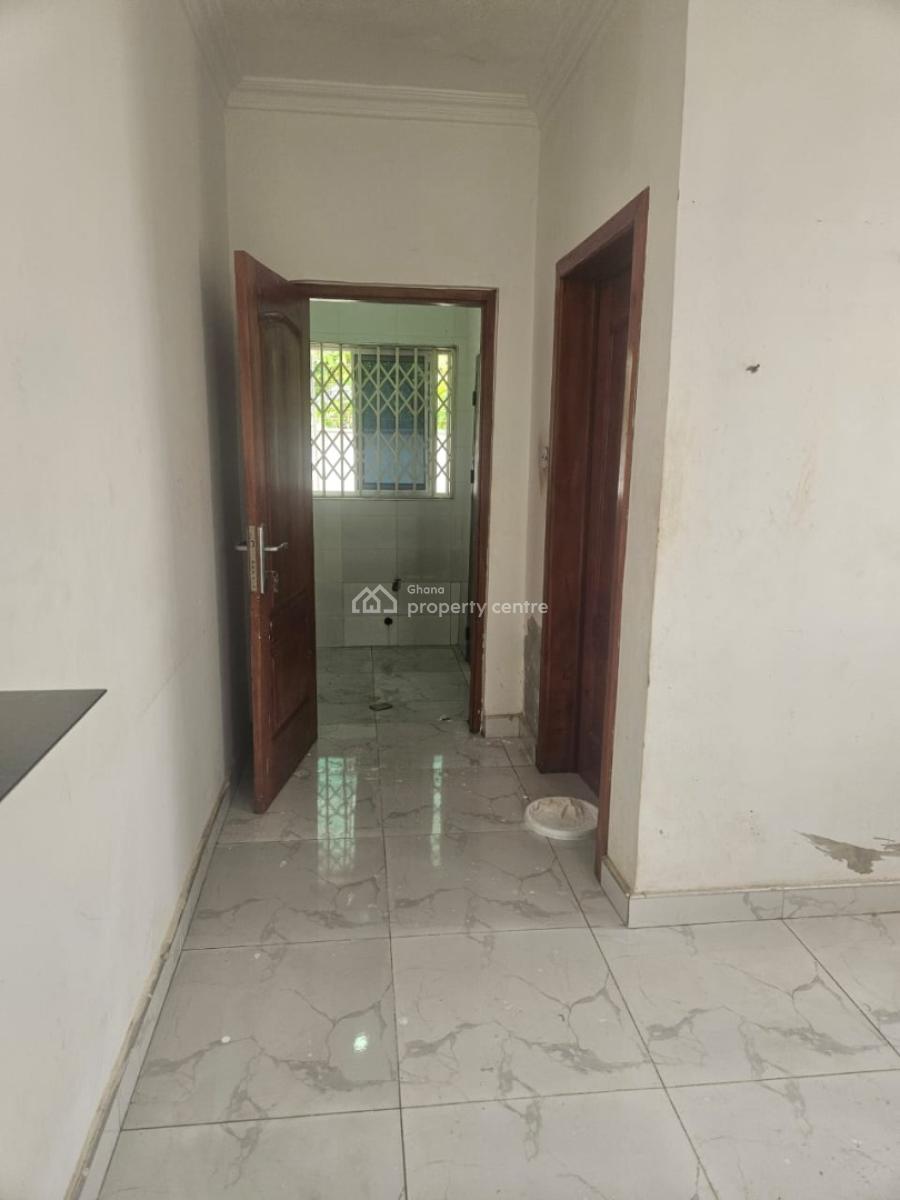 Luxury 3 Bedroom House in Roman Ridge, Roman Ridge, Accra, Semi-detached Duplex for Rent