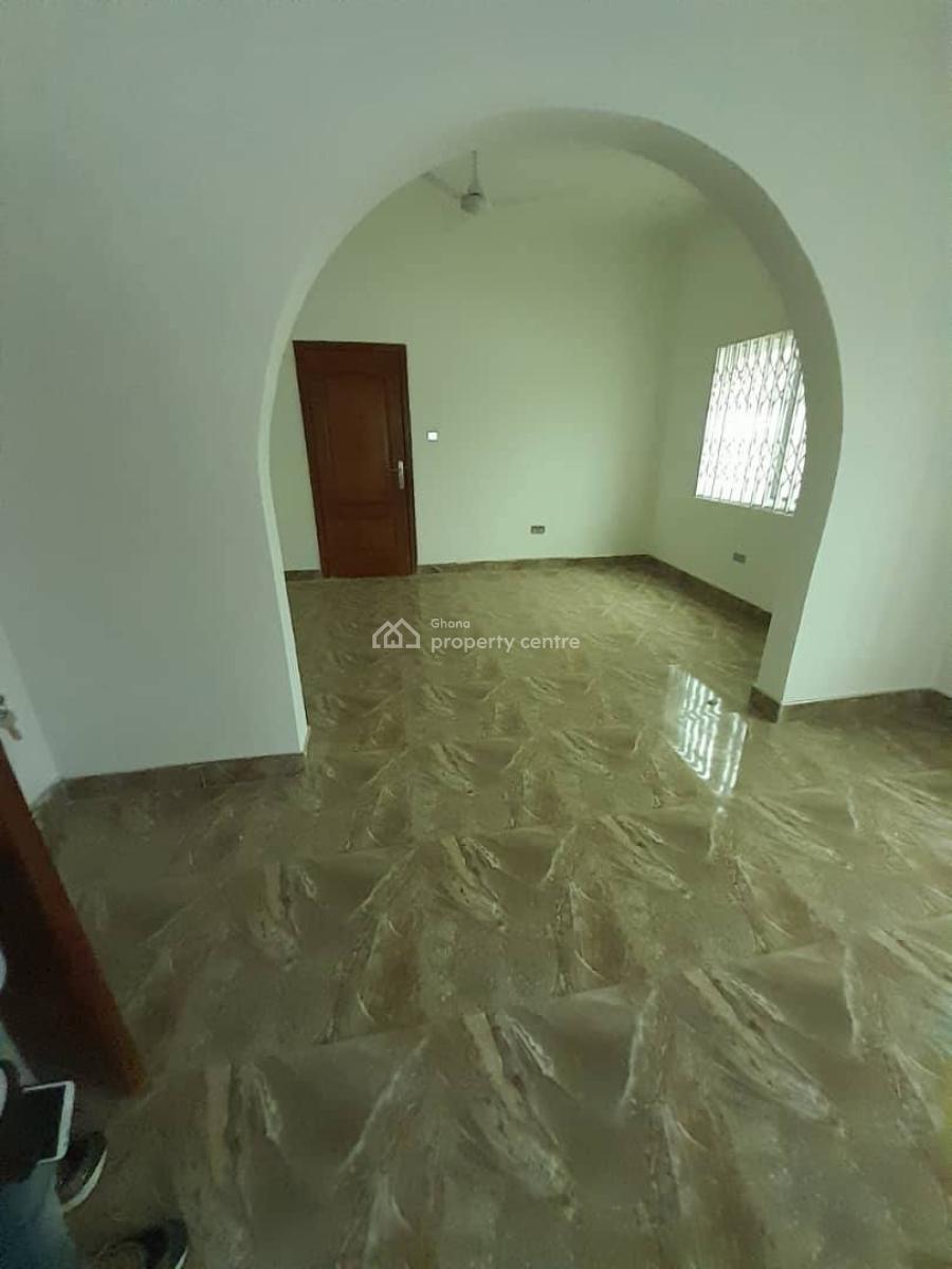 Executive Semi Detached 3 Bedroom House, Roman Ridge, Accra, Semi-detached Duplex for Rent