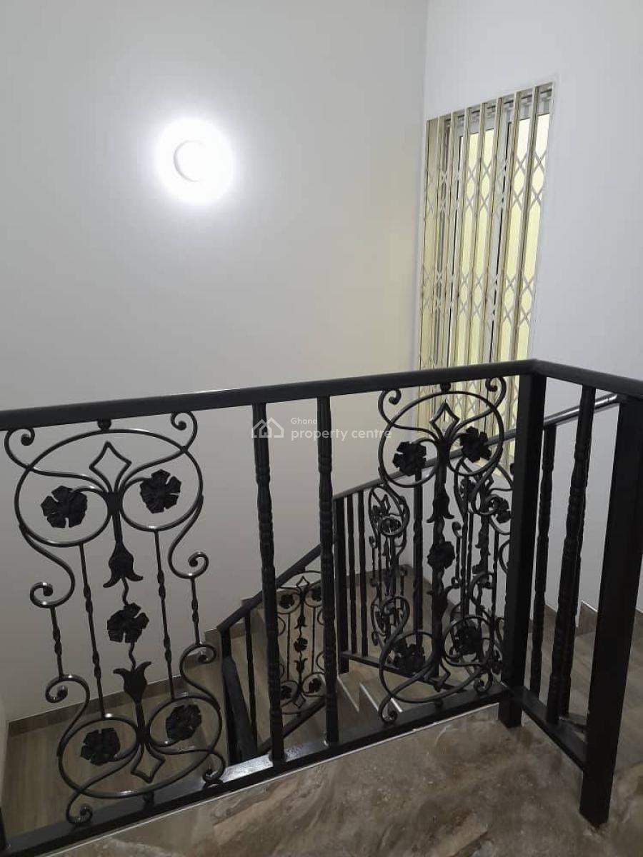 Executive Semi Detached 3 Bedroom House, Roman Ridge, Accra, Semi-detached Duplex for Rent