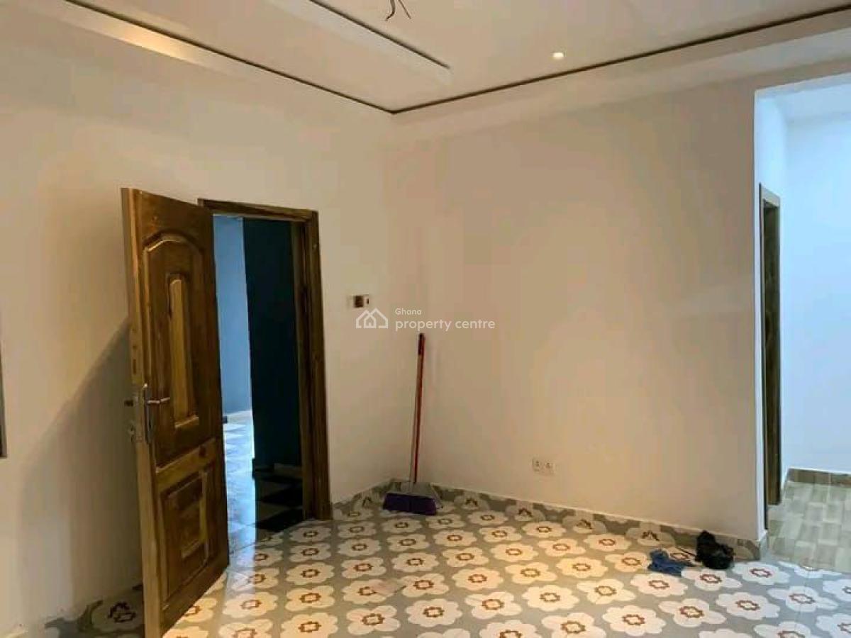 Chamber and Hall Apartment, North Kaneshie, Accra, Apartment for Rent