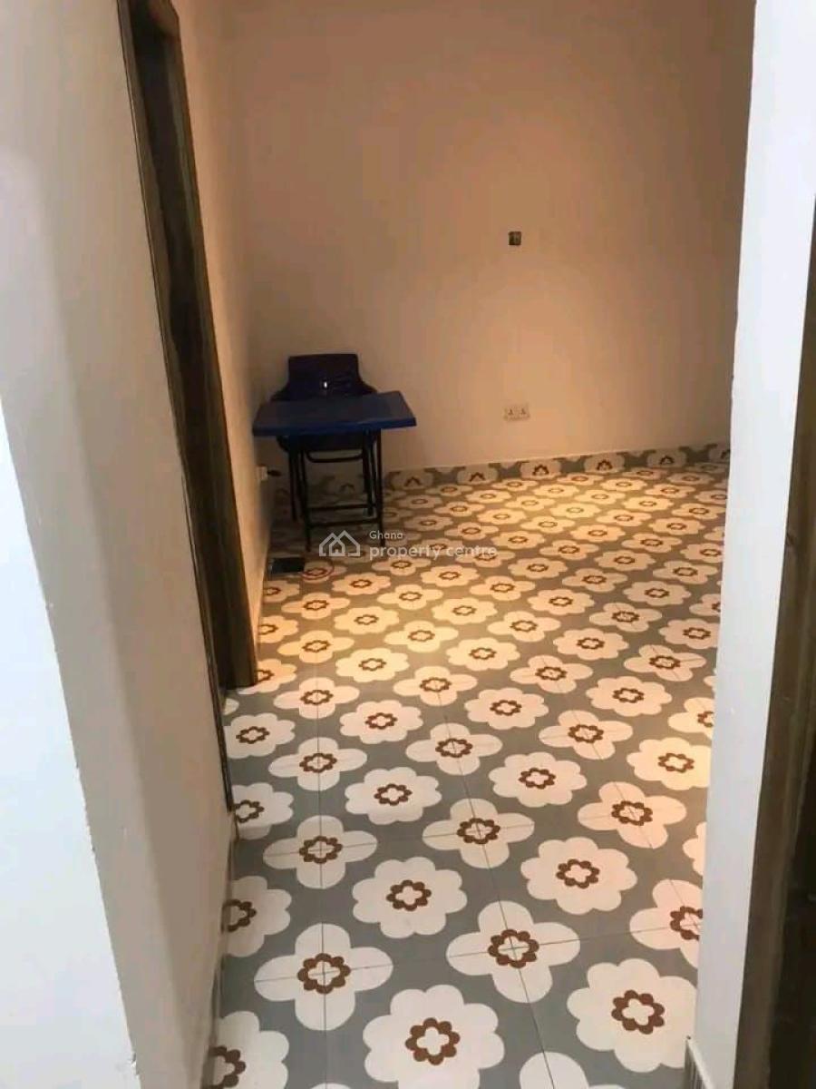 Chamber and Hall Apartment, North Kaneshie, Accra, Apartment for Rent