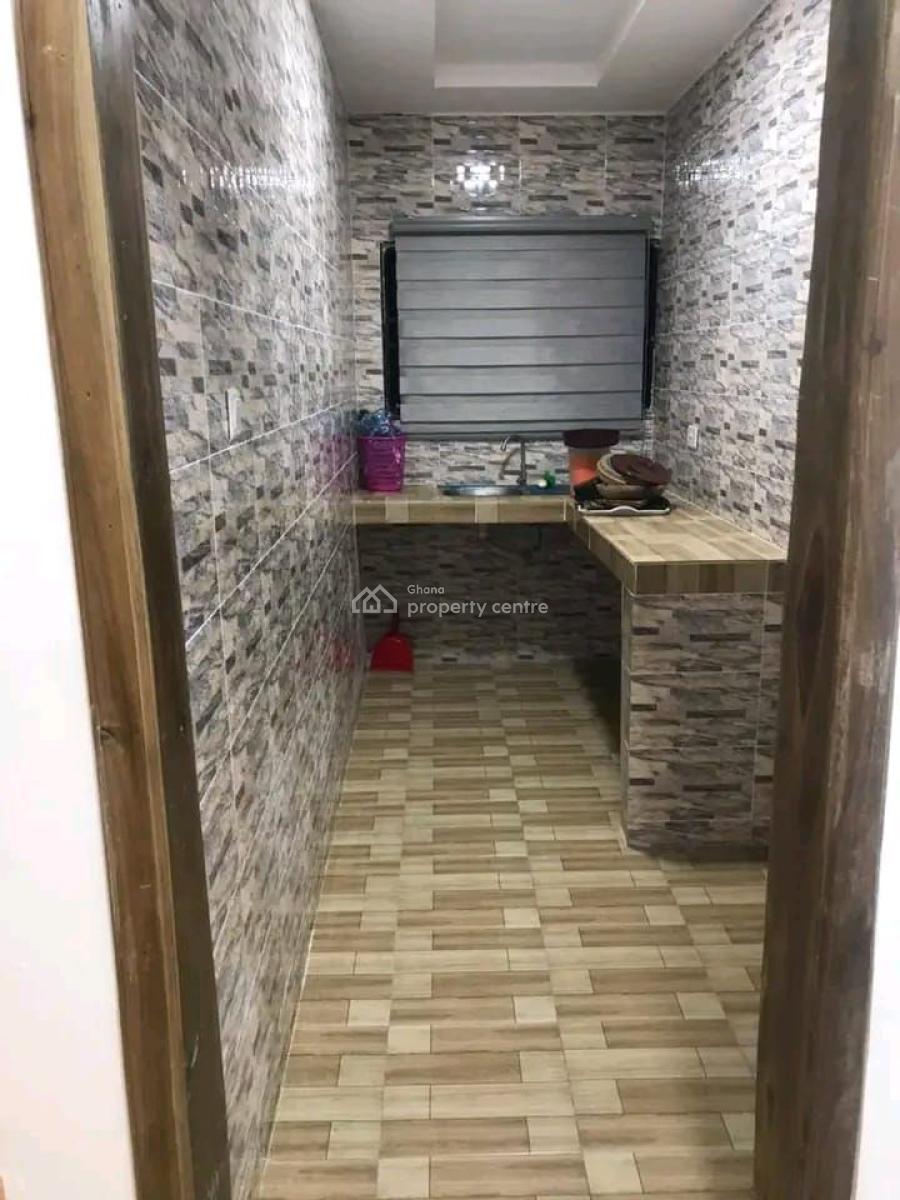 Chamber and Hall Apartment, North Kaneshie, Accra, Apartment for Rent