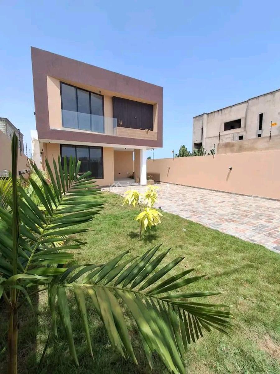 Executive Newly Built 4-bedroom House@ Manet Junction, Manet Junction, Spintex, Accra, House for Rent