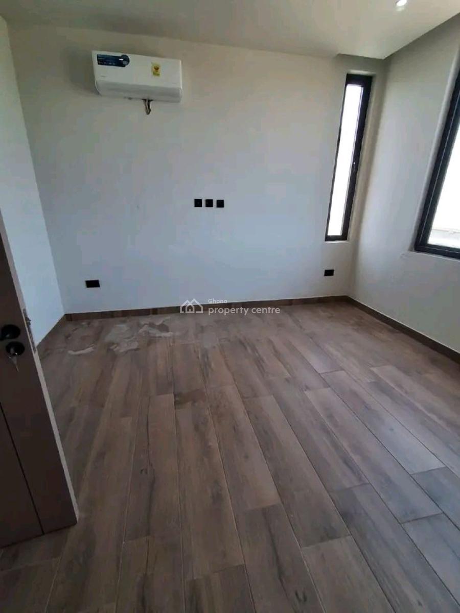 Executive Newly Built 4-bedroom House@ Manet Junction, Manet Junction, Spintex, Accra, House for Rent