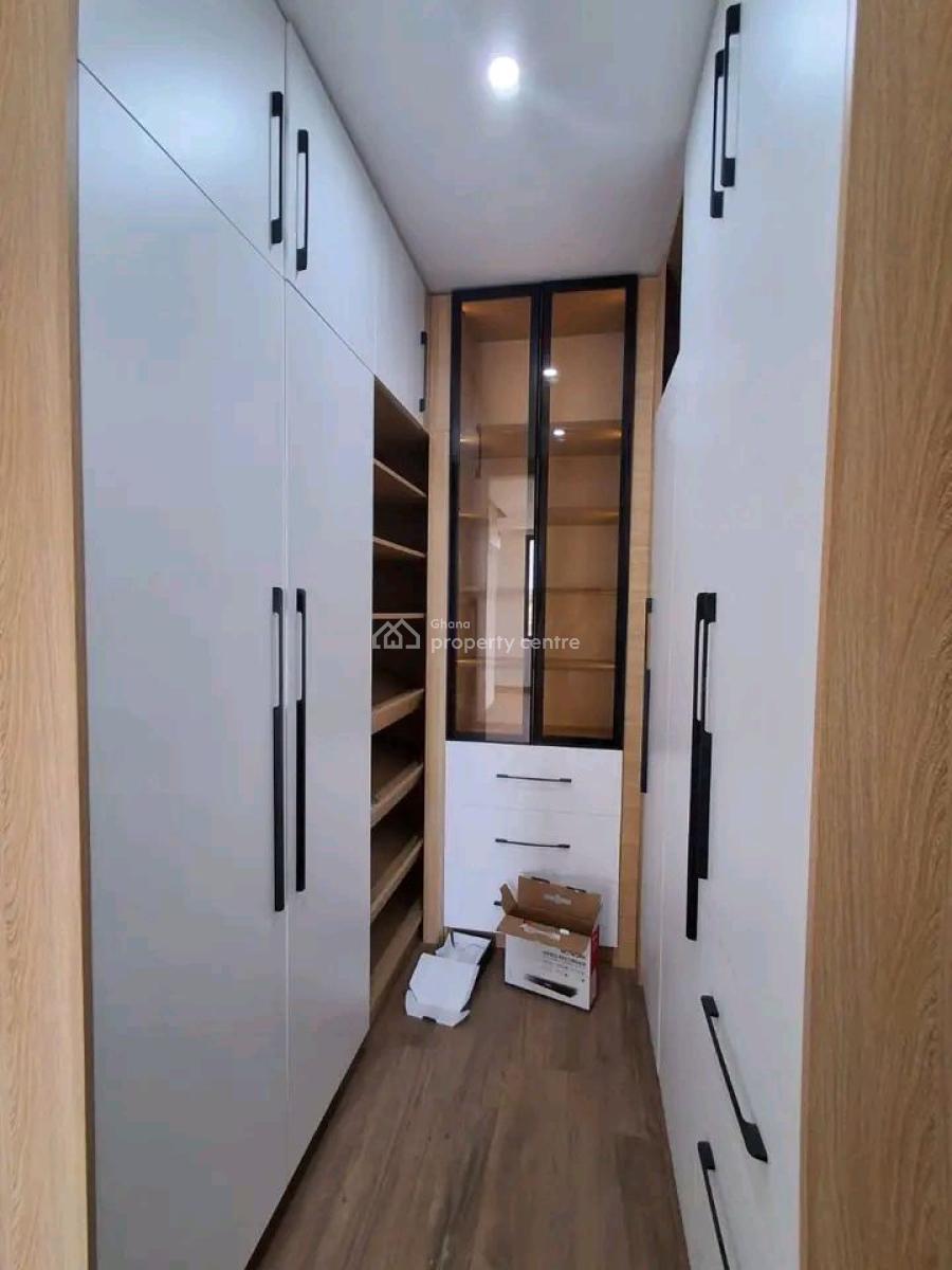 Executive Newly Built 4-bedroom House@ Manet Junction, Manet Junction, Spintex, Accra, House for Rent