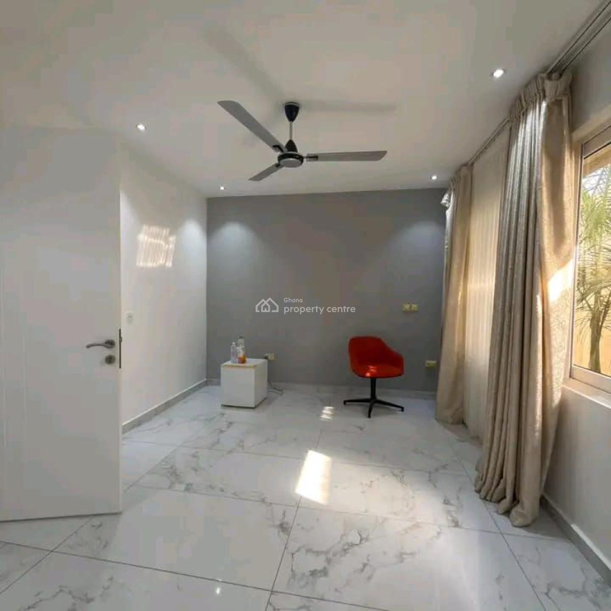 Ultra-modern 4-bedroom+bq@ East Airport, Accra, East Airport, Airport Residential Area, Accra, Townhouse for Sale