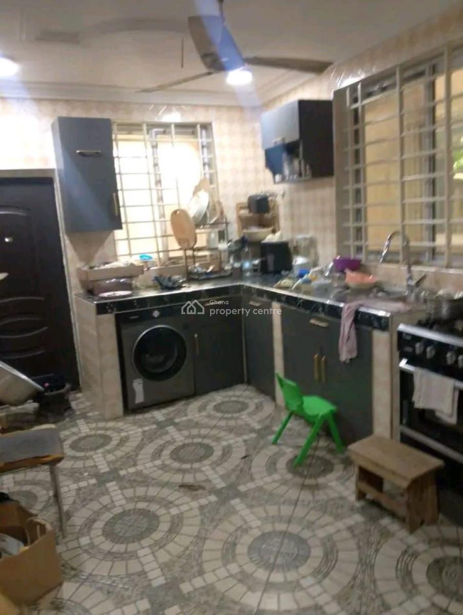 Decent Detached 4 Bedroom House @ Ablekuma, Ablekuma South, Accra Metropolitan, Accra, House for Sale