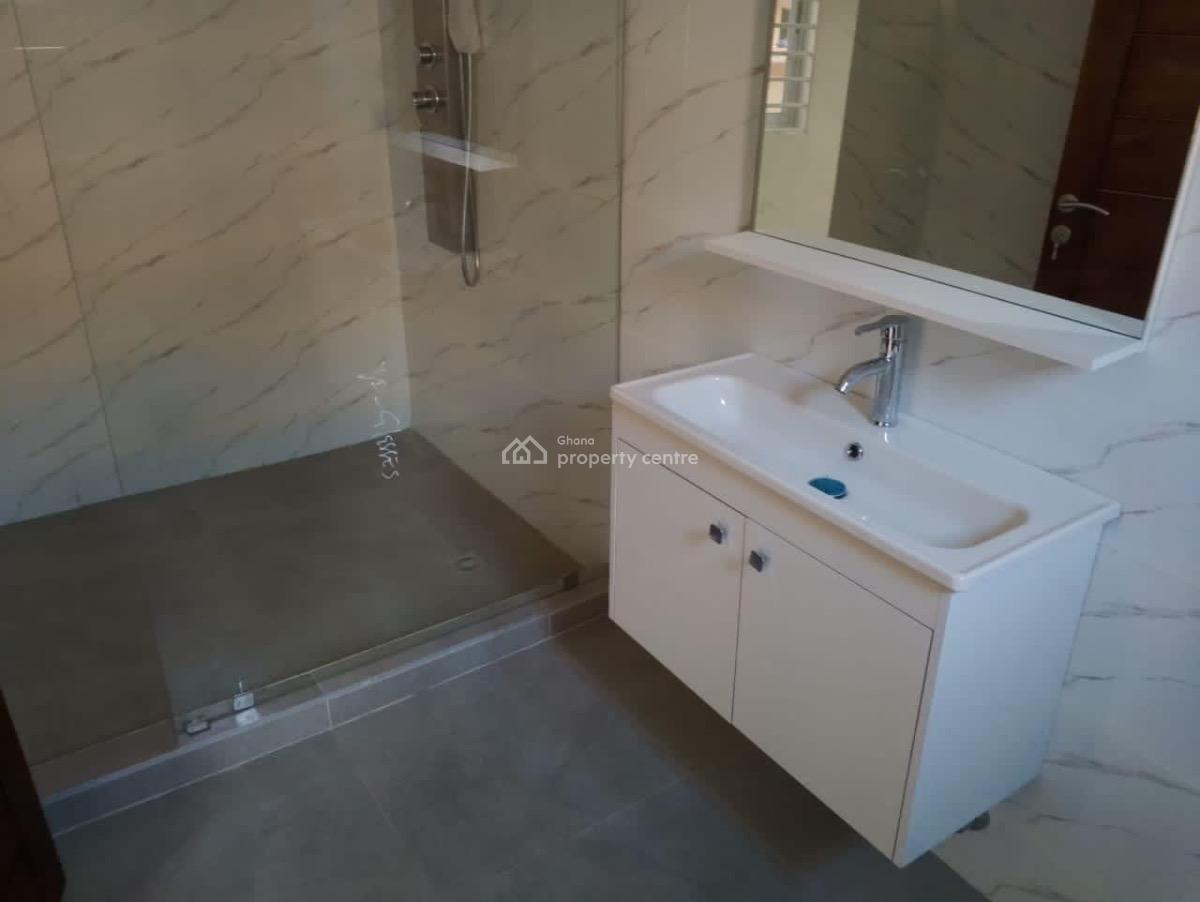 3 Bedrooms at Achimota Mile7, Mile7, Achimota, Accra, Detached Bungalow for Rent