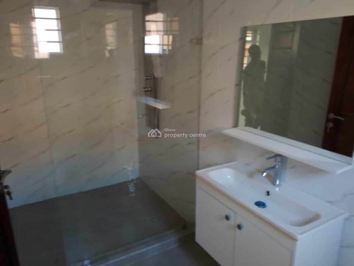 3 Bedrooms at Achimota Mile7, Mile7, Achimota, Accra, Detached Bungalow for Rent