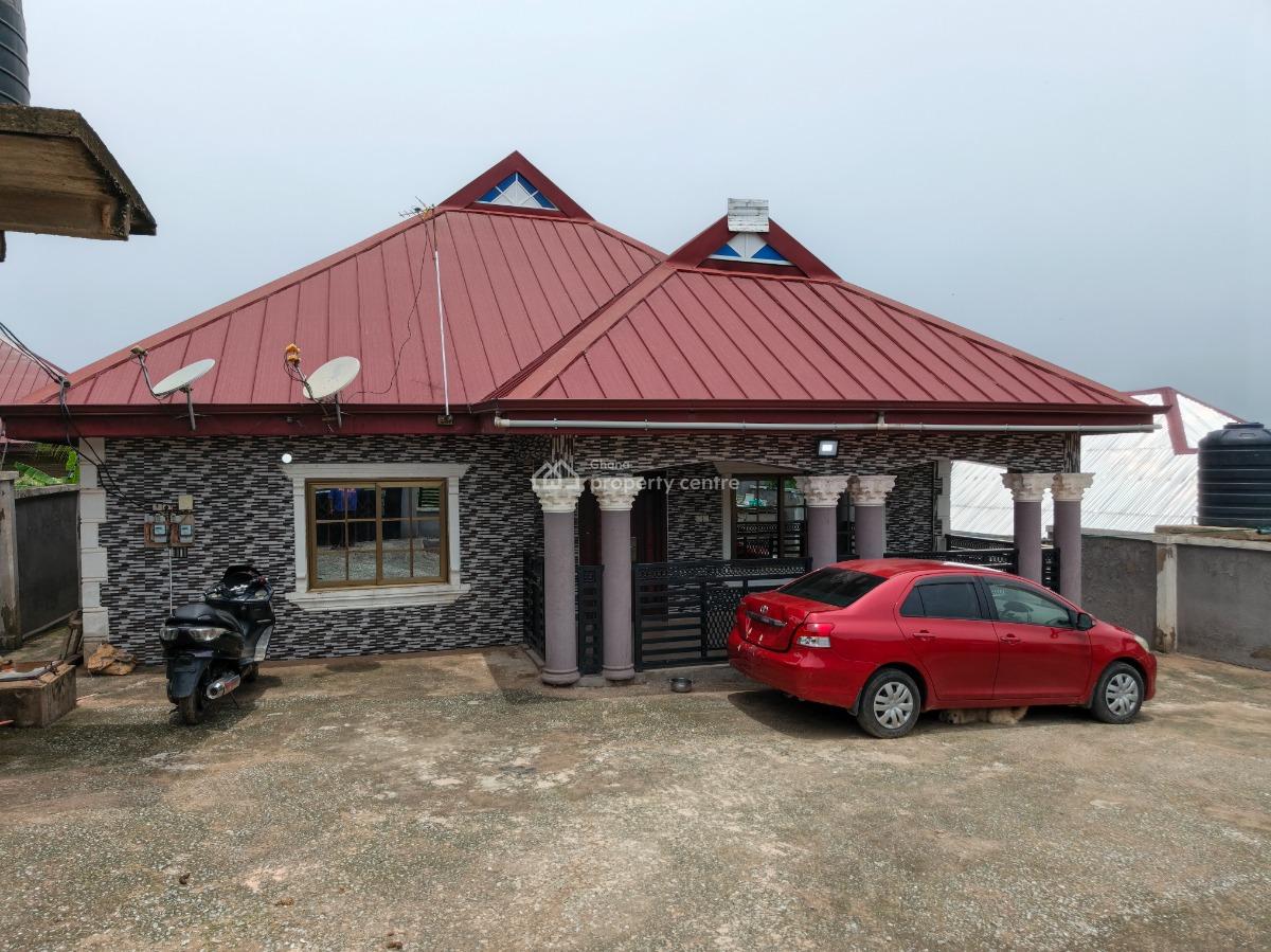 5 Bedrooms, Atimatim Maase, Near Tafo Pankrono., Kumasi Metropolitan, Ashanti, House for Sale