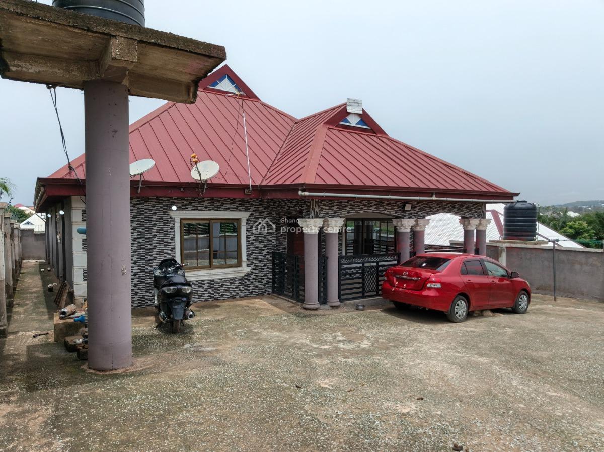 5 Bedrooms, Atimatim Maase, Near Tafo Pankrono., Kumasi Metropolitan, Ashanti, House for Sale