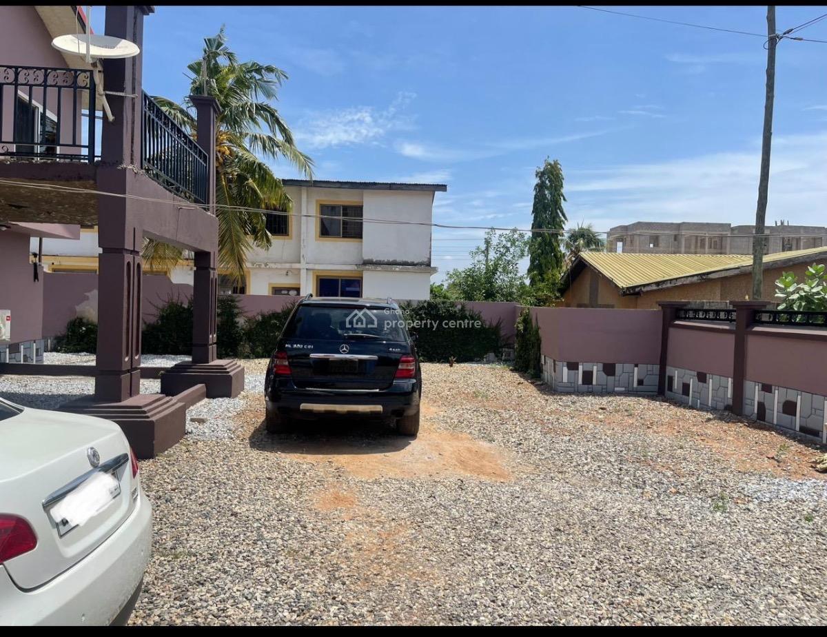 5-bedroom House, Baatsonaa, Spintex, Accra, Detached Duplex for Sale