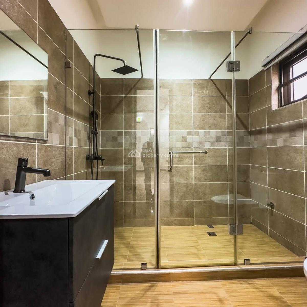 Executive 4 Bedrooms, Ashaley Botwe, Adenta Municipal, Accra, House for Sale