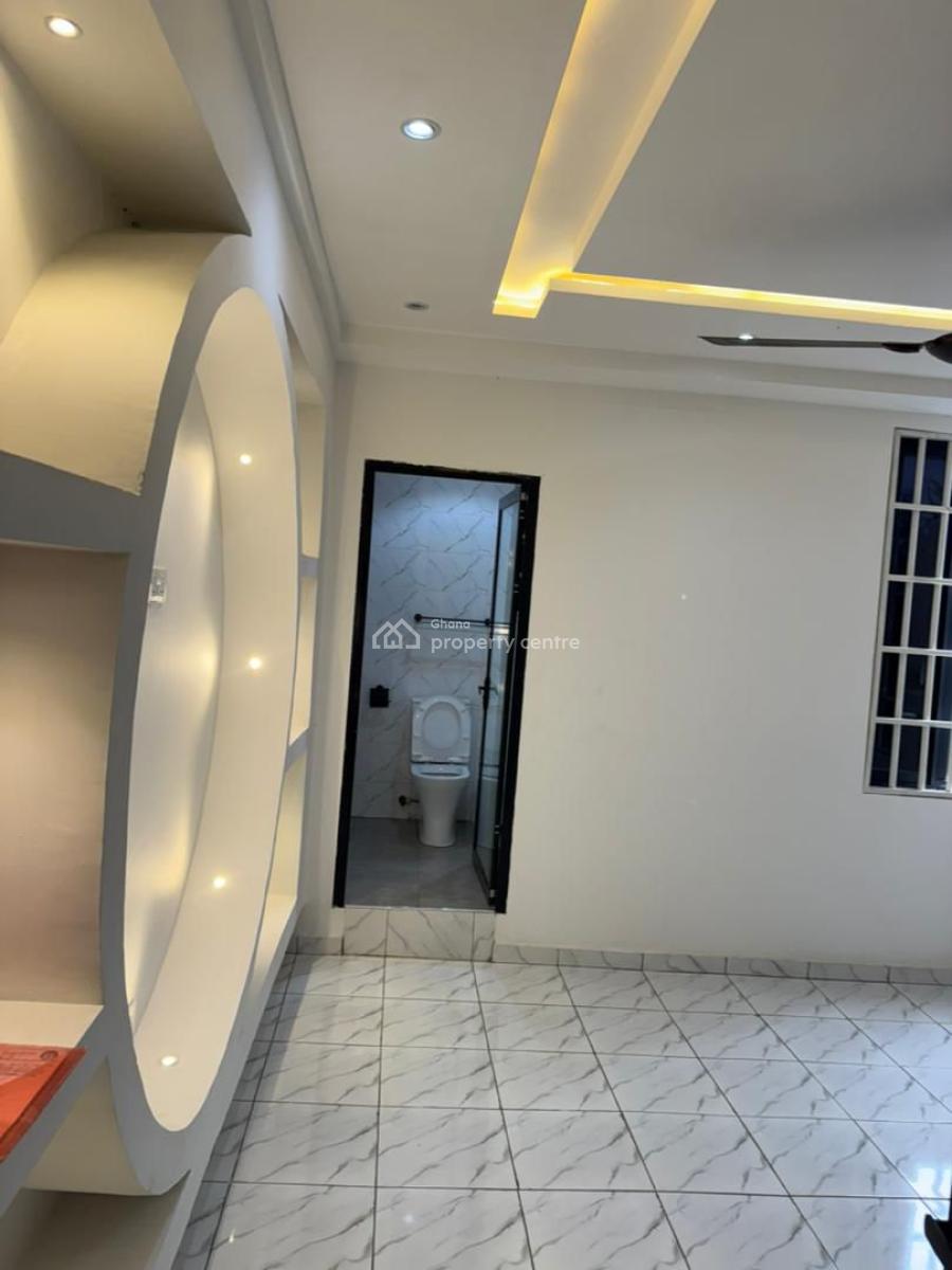 2 Bedrooms, Pillar 2, Dome, Ga East Municipal, Accra, Apartment for Rent