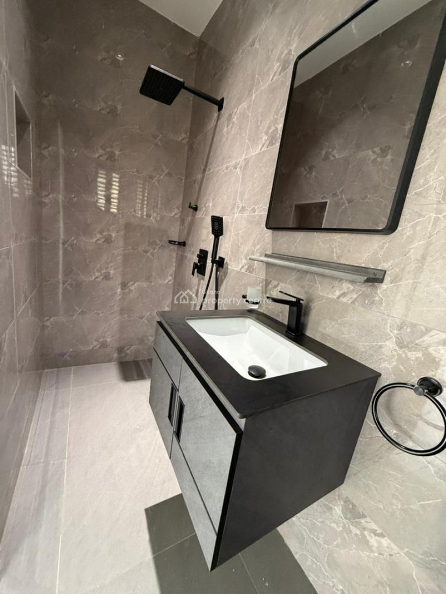 Executive 4 Bedrooms, Adenta, Adenta Municipal, Accra, House for Sale