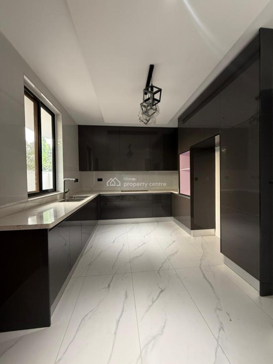 Executive 4 Bedrooms, Adenta, Adenta Municipal, Accra, House for Sale