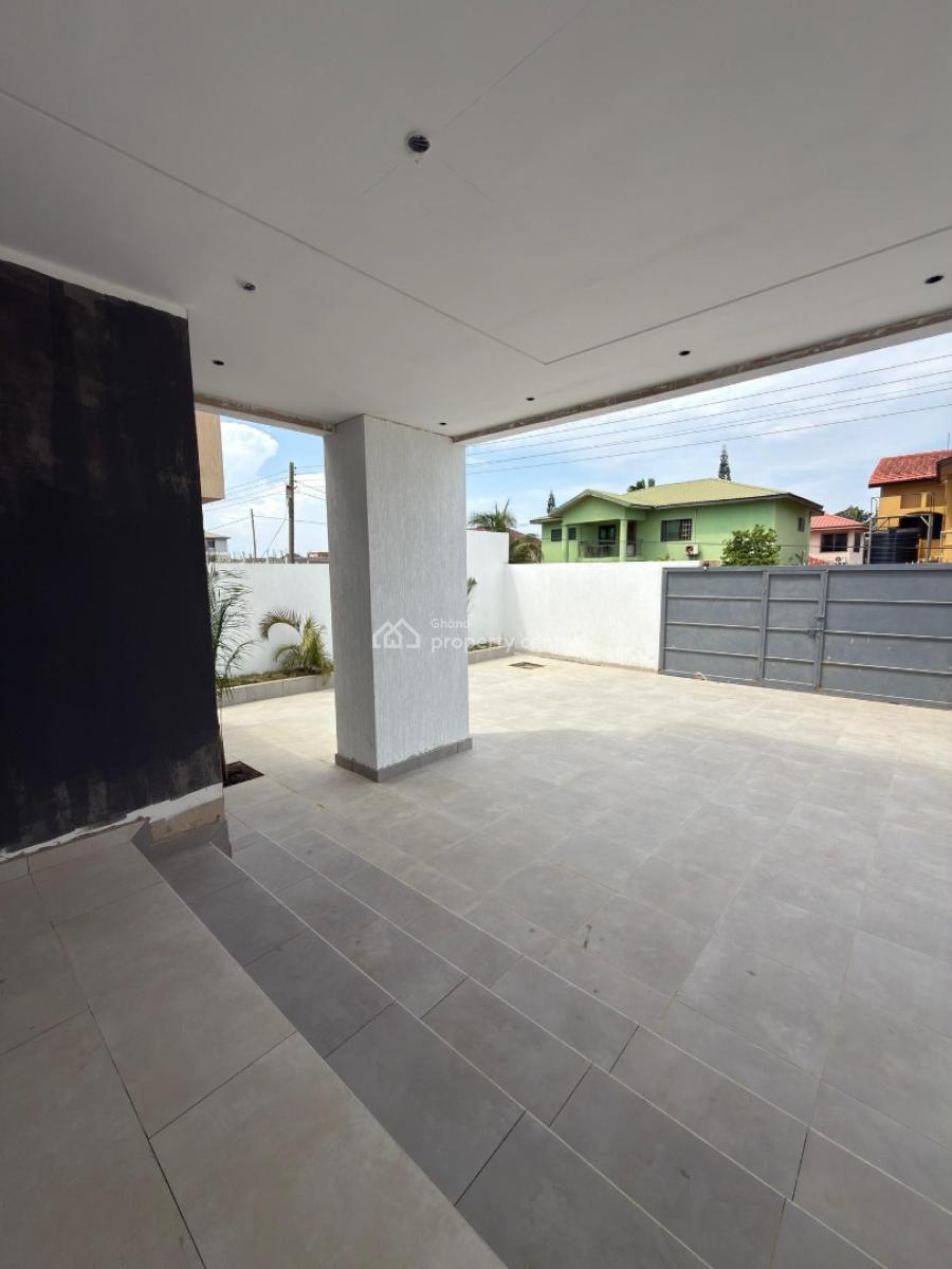 Executive 4 Bedrooms, Tse Addo, Accra, House for Sale