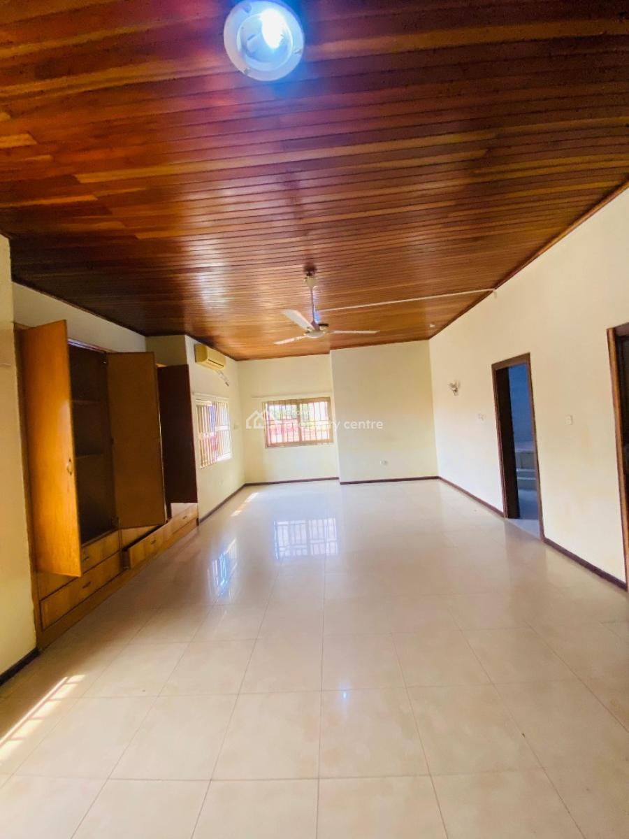 5 Bedrooms, Pertrolum, Achimota, Accra, Detached Duplex for Rent