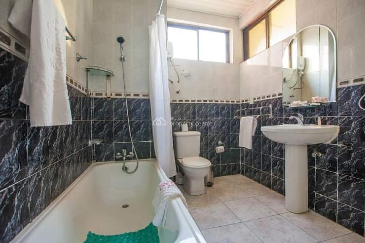 Hotel of 25 Bedrooms with Swimming Pool, Community 1 to 8, Tema, Accra, Hotel / Guest House for Sale