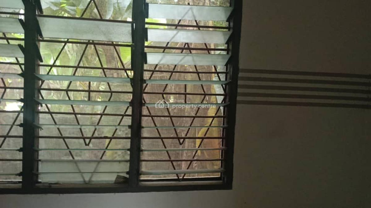 Warehouse & Offices on 24 Plots, Community 9 to 11, Tema, Accra, Warehouse for Sale