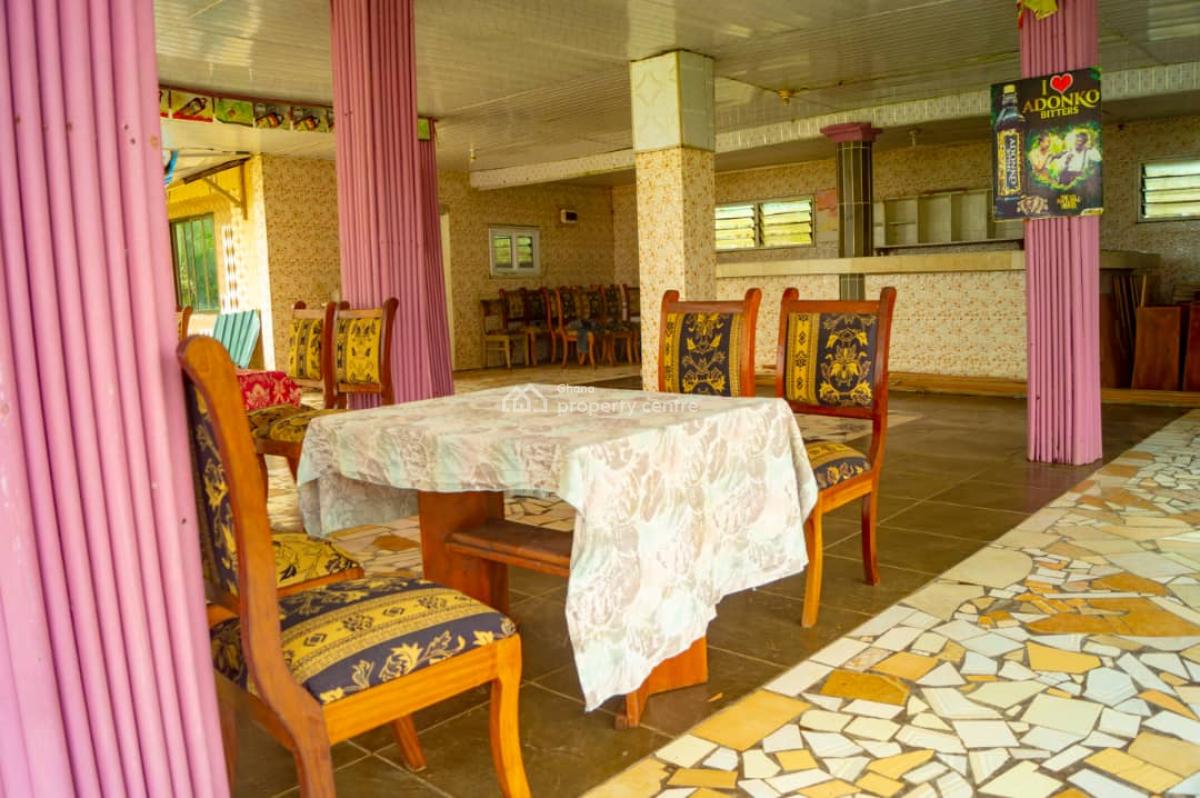 Executive 10 Bedrooms Storey House with Swimming Pool, Brekusu, Aburi, Akuapim South Municipal, Eastern Region, Detached Duplex for Sale