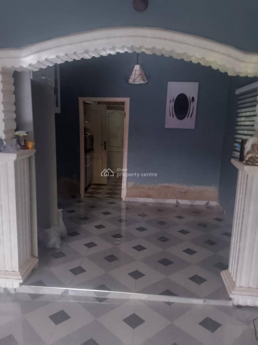 Neat 3 Master Bedrooms House, Fanmilk, Kasoa, Awutu-senya East, Central Region, Detached Bungalow for Sale
