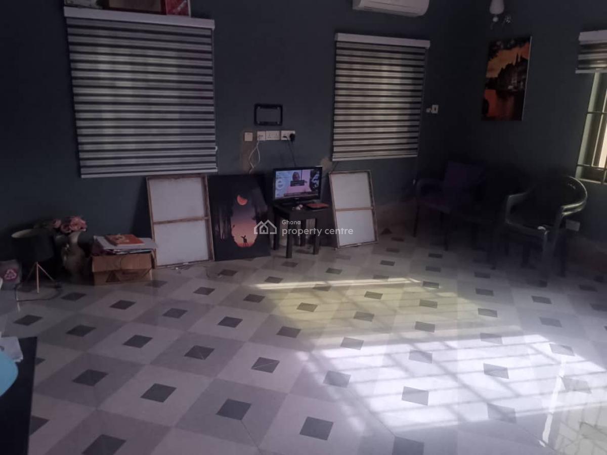 Neat 3 Master Bedrooms House, Fanmilk, Kasoa, Awutu-senya East, Central Region, Detached Bungalow for Sale