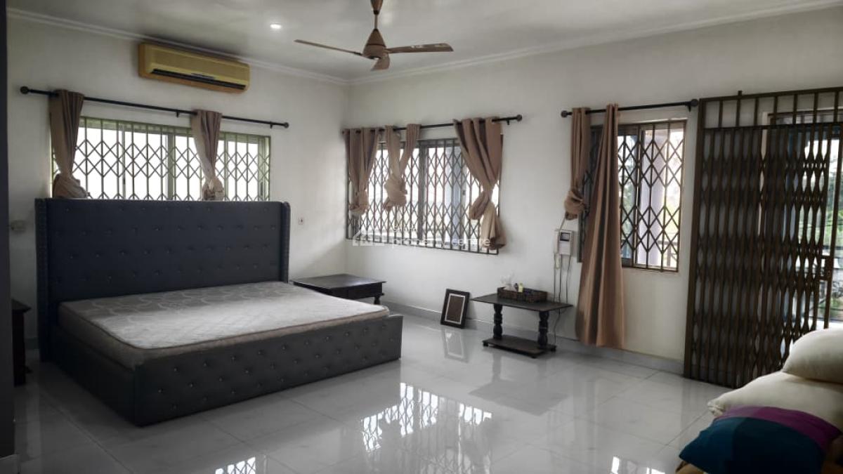 Executive 5 Master Bedrooms Storey House on 3 Plots, Aburi, Akuapim South Municipal, Eastern Region, Detached Duplex for Sale