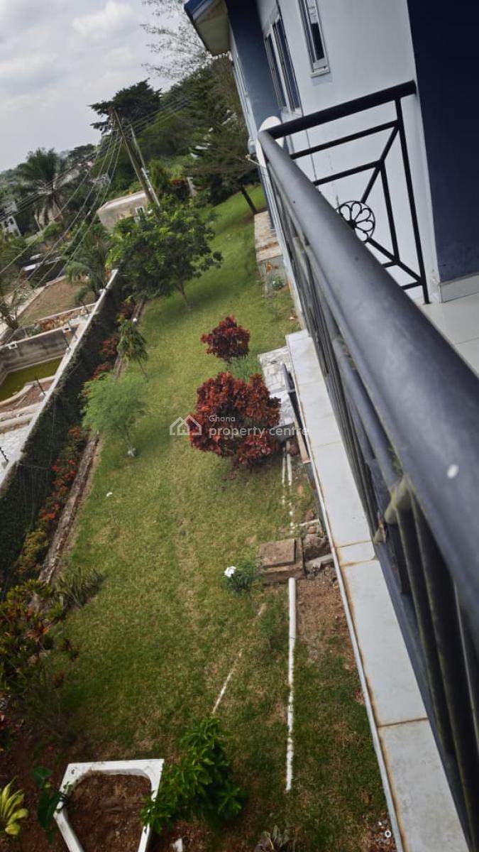 Executive 5 Master Bedrooms Storey House on 3 Plots, Aburi, Akuapim South Municipal, Eastern Region, Detached Duplex for Sale