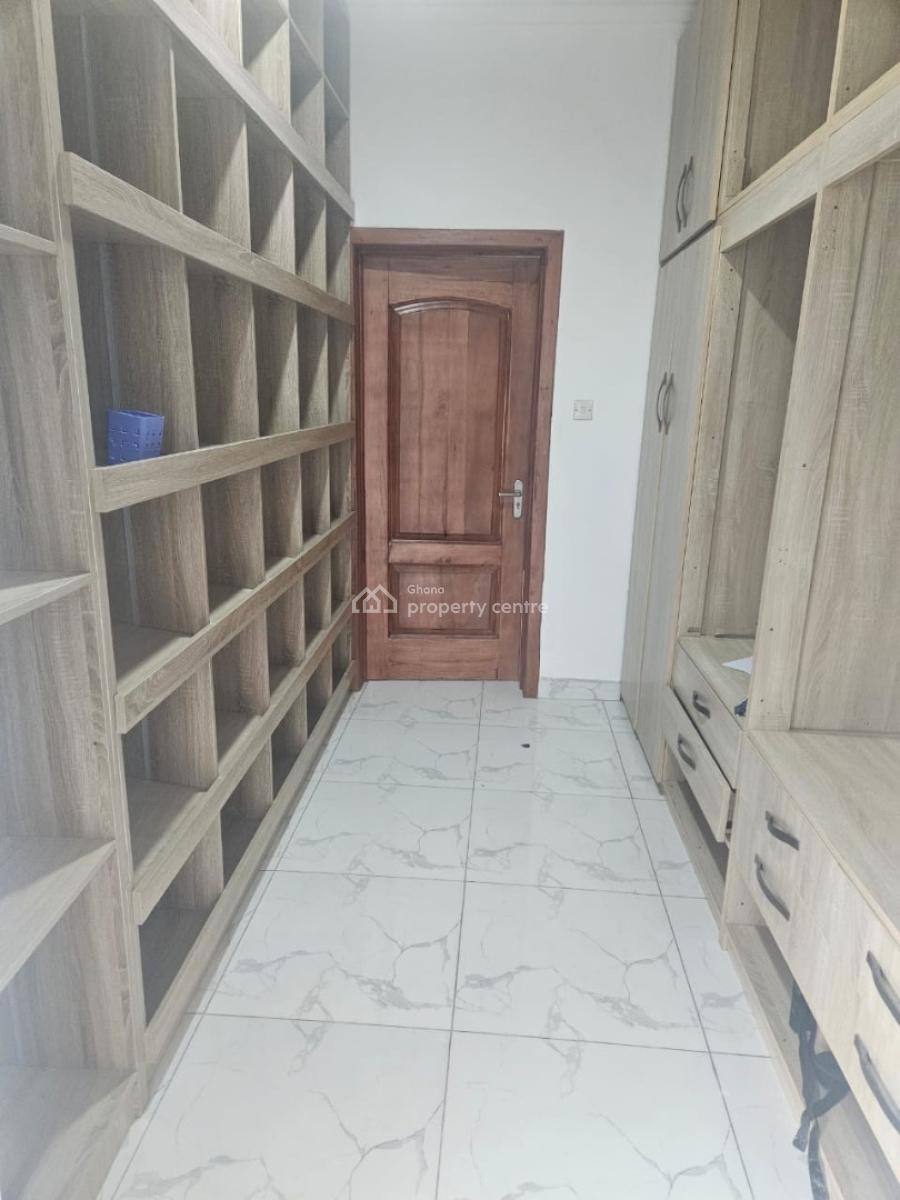 3 Bedrooms, 4th Avenue, Roman Ridge, Accra, Detached Duplex for Rent