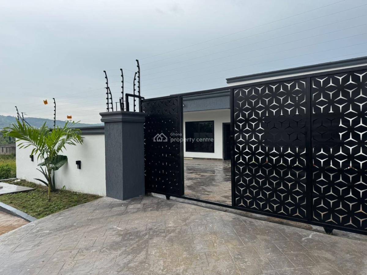 3 Bedrooms, Franko Estate, Amasaman, Ga West Municipal, Accra, Detached Bungalow for Sale