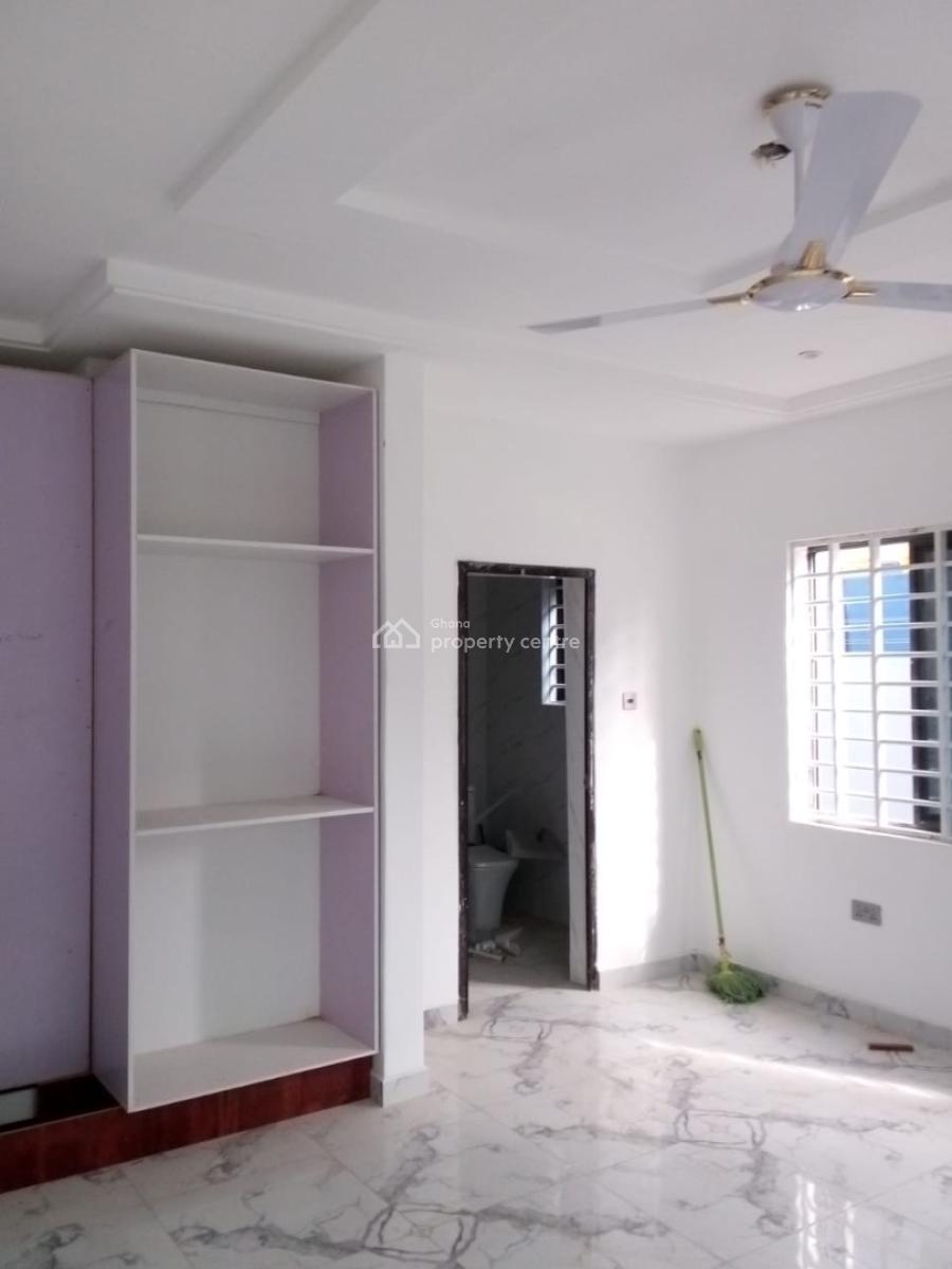 3 Bedrooms at Ablekuma Odumase, Odumase Junction, Ablekuma South, Accra Metropolitan, Accra, Detached Bungalow for Sale