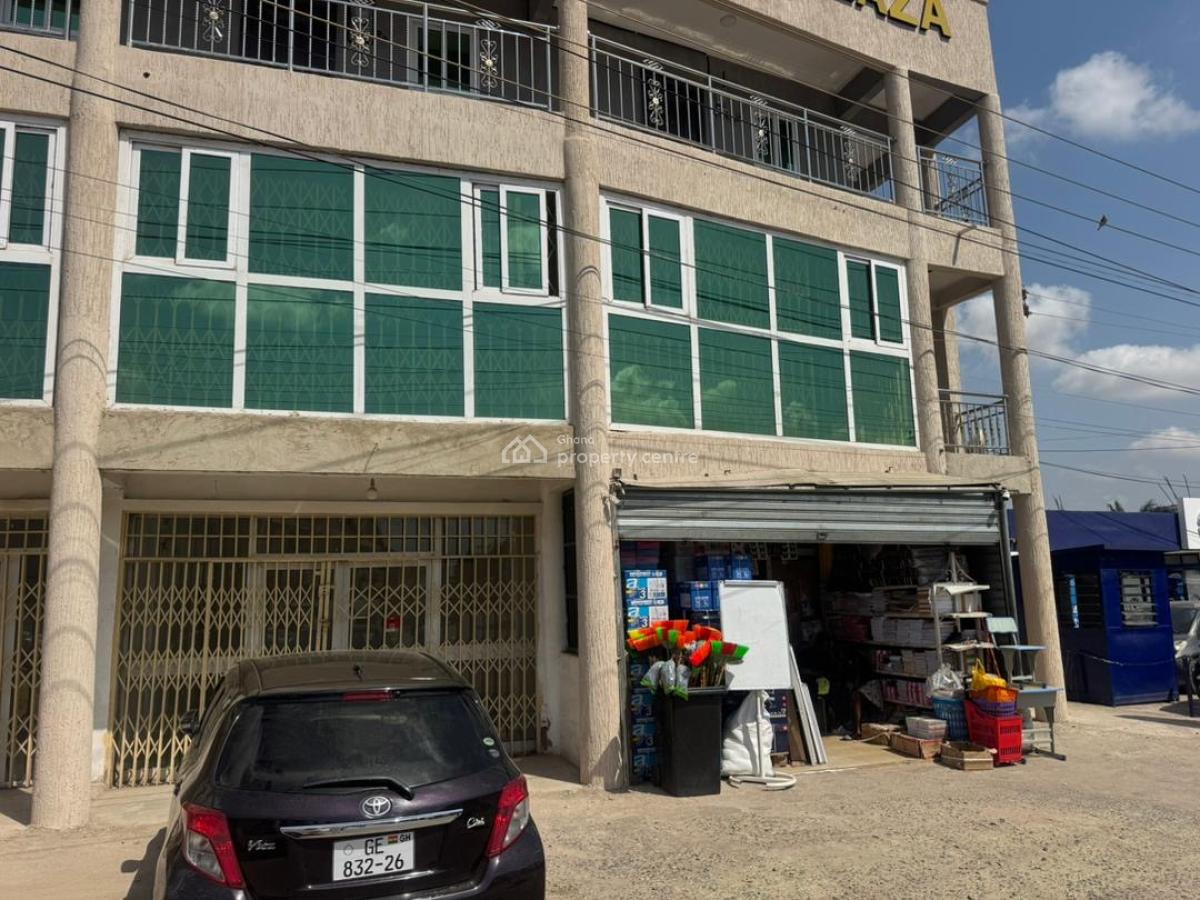 100 Sqm Office Space, Market Road, Dome, Ga East Municipal, Accra, Office Space for Rent