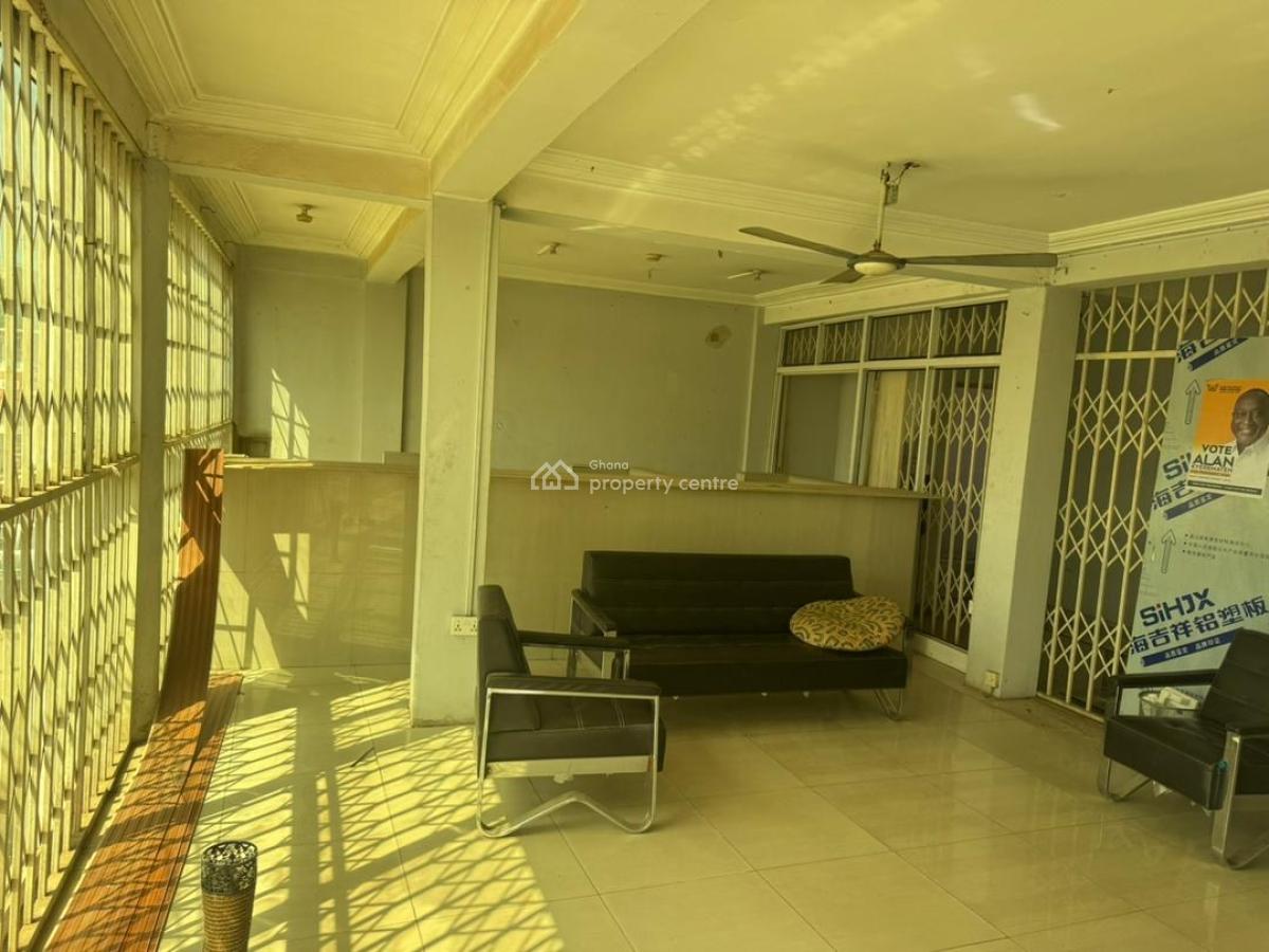 100 Sqm Office Space, Market Road, Dome, Ga East Municipal, Accra, Office Space for Rent