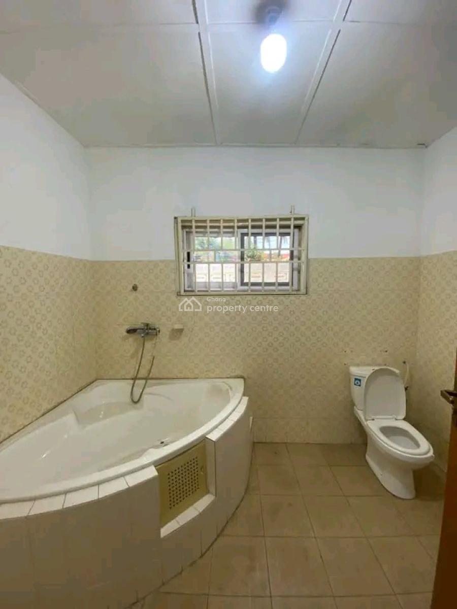 4 Bedroom Office Space @ Dzorwulu, Dzorwulu, Accra, Office Space for Rent