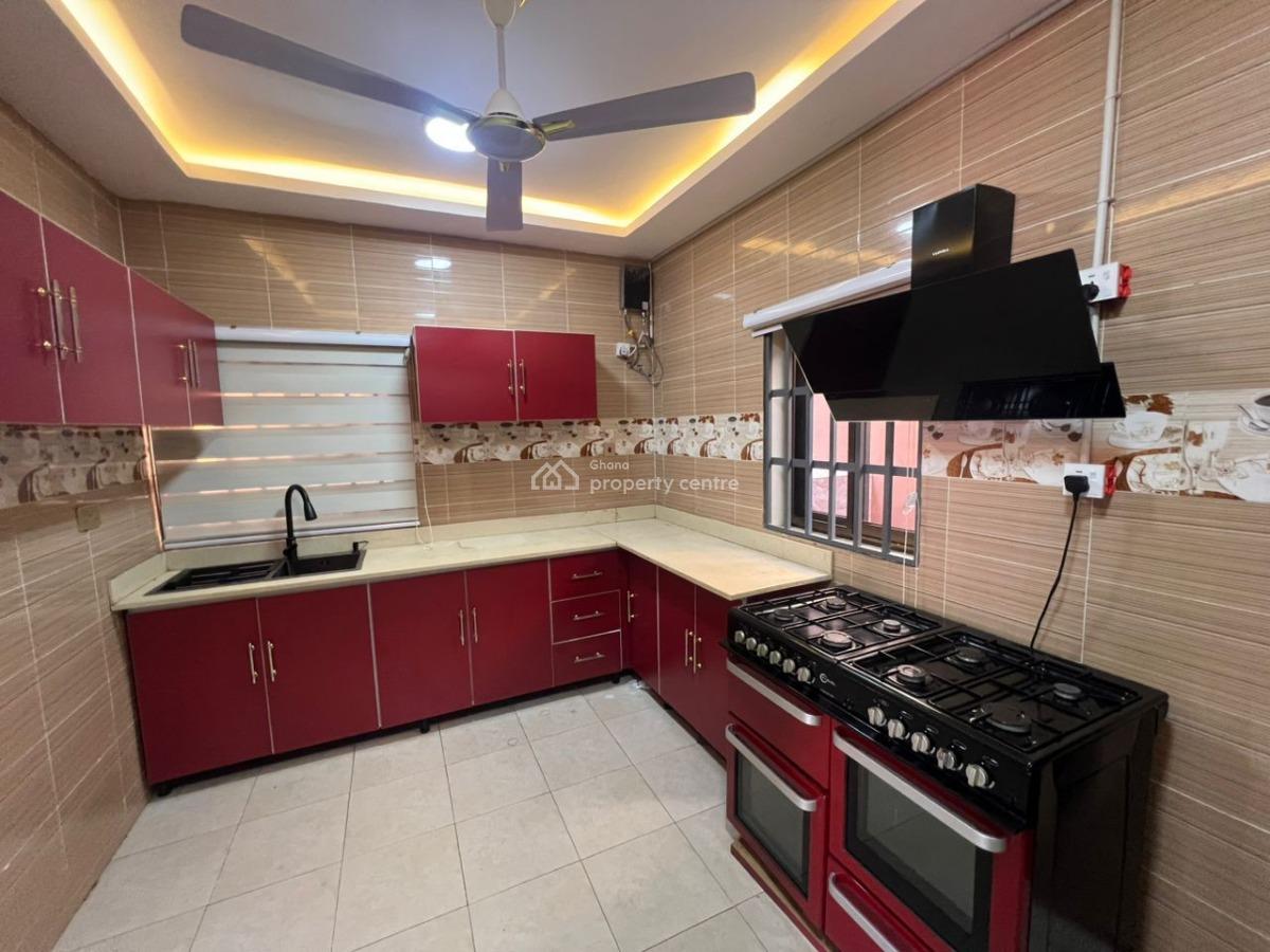 Executive3-bedroom House@ Teshie Bushroad, Bushroad, Teshie New Town, Accra, Detached Duplex for Rent