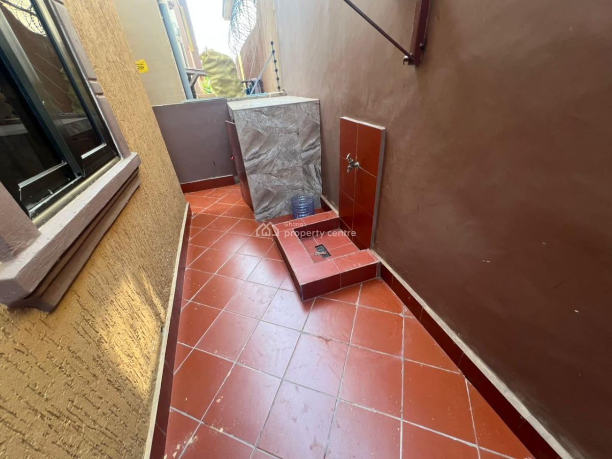 Executive3-bedroom House@ Teshie Bushroad, Bushroad, Teshie New Town, Accra, Detached Duplex for Rent