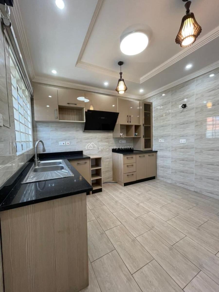 Executive 3 Bedroom House@ Sakumono, Sakumono, Tema, Accra, Detached Bungalow for Sale