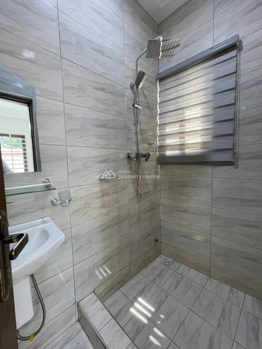 Executive 3 Bedroom House@ Sakumono, Sakumono, Tema, Accra, Detached Bungalow for Sale