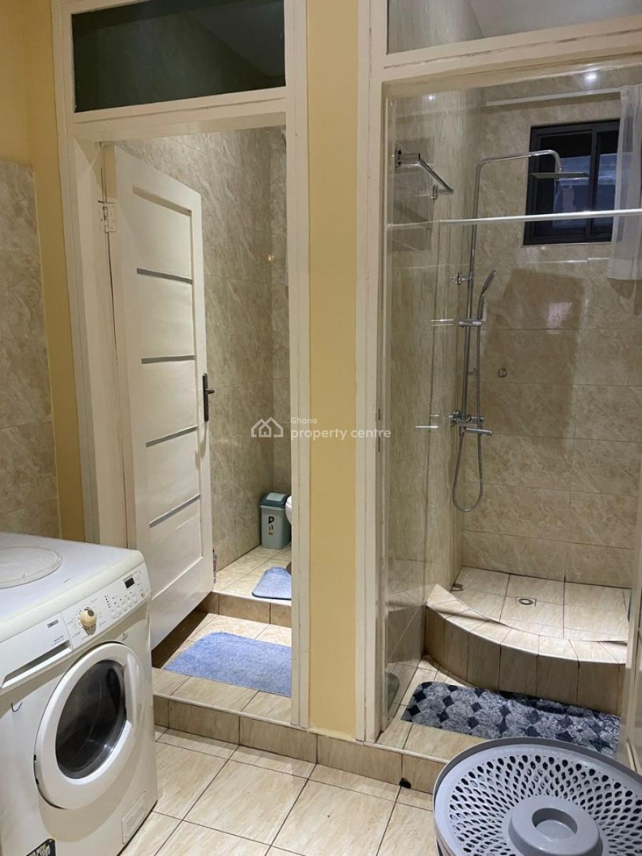 Fully Furnished 2 Bedrooms Flat, Dzorwulu, Accra, Apartment Short Let
