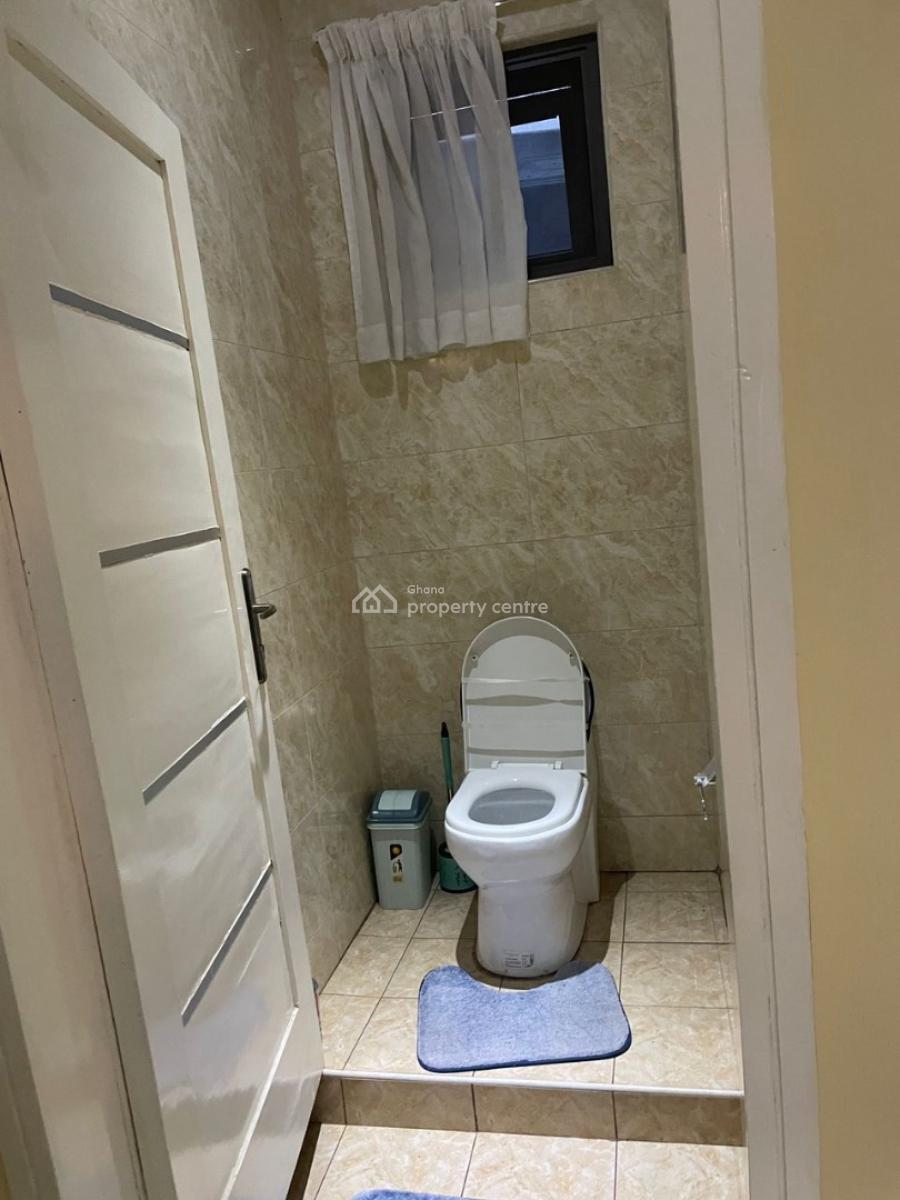 Fully Furnished 2 Bedrooms Flat, Dzorwulu, Accra, Apartment Short Let