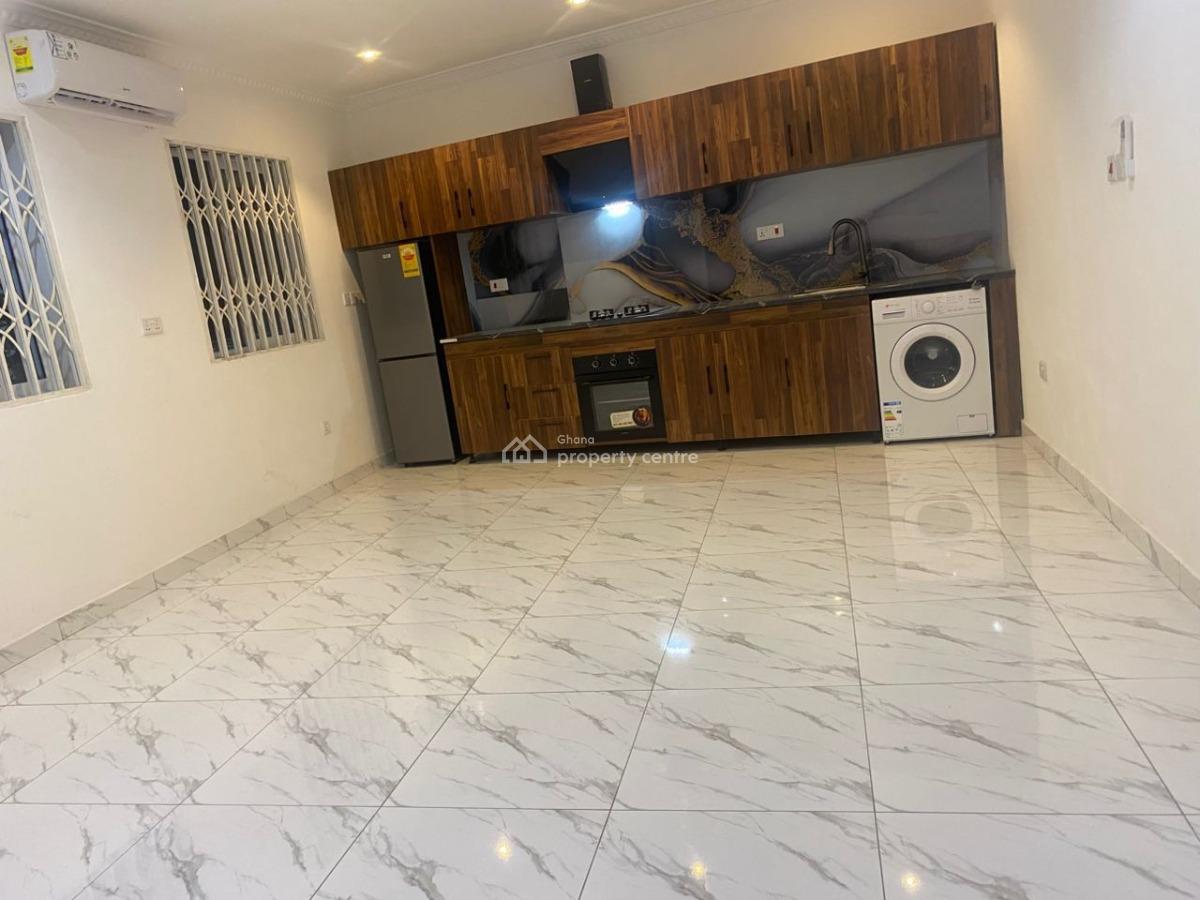 Executive Semi Furnished 1-bedroom Apartment@ Cantonment, Cantonments, Accra, Apartment for Rent