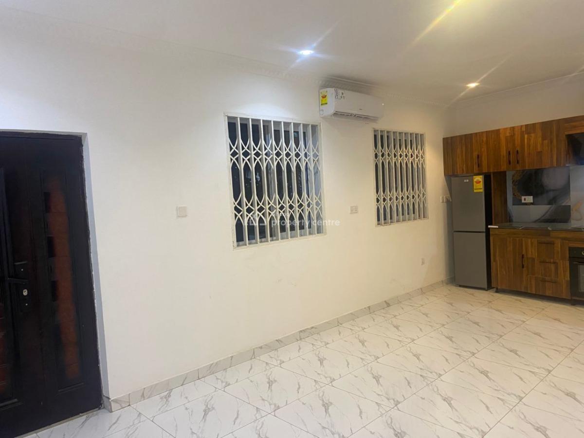 Executive Semi Furnished 1-bedroom Apartment@ Cantonment, Cantonments, Accra, Apartment for Rent